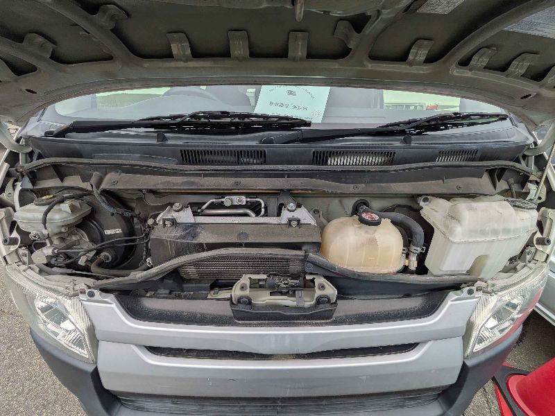  31590  TOYOTA HIACE  2017  