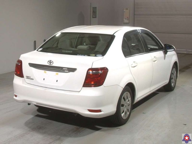  31591  TOYOTA COROLLA AXIO  2017  