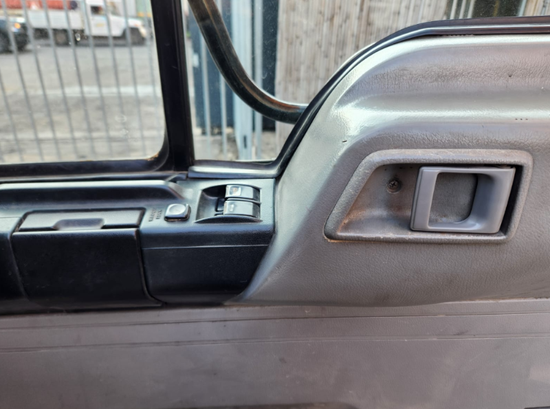  31597  HINO RANGER TRUCK  1999  