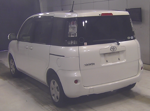  31602  TOYOTA SIENTA  2011  