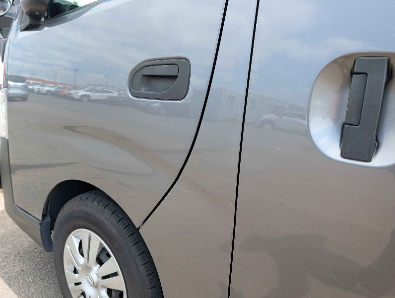  31604  NISSAN CARAVAN  2018  