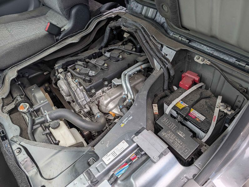  31604  NISSAN CARAVAN  2018  