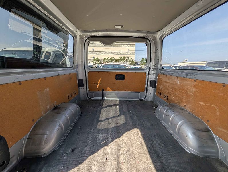  31606  TOYOTA HIACE  2017  