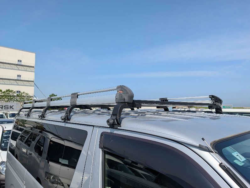 31606  TOYOTA HIACE  2017  