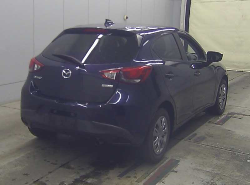  31609  MAZDA DEMIO  2017  