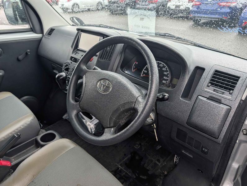  31617  TOYOTA TOWNACE  2017  