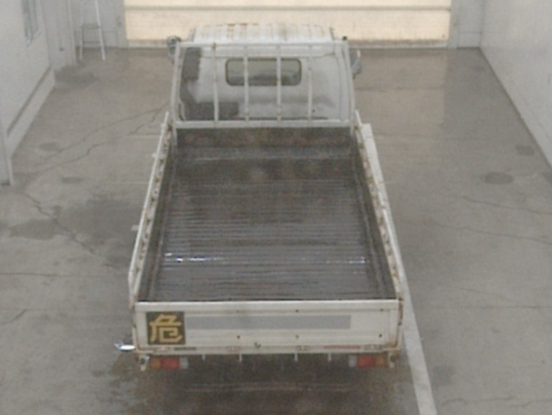  31620  HINO DUTRO  2003  