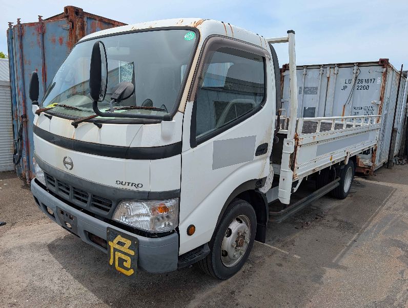  31620  HINO DUTRO  2003 