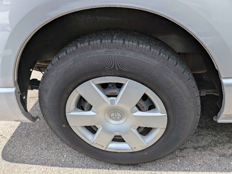  31621  TOYOTA HIACE  2018  