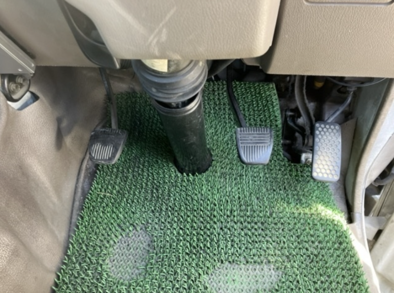  31630  HINO LIESSE BUS  2000  
