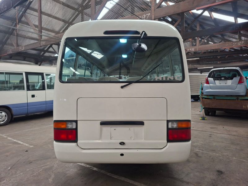  31630  HINO LIESSE BUS  2000  