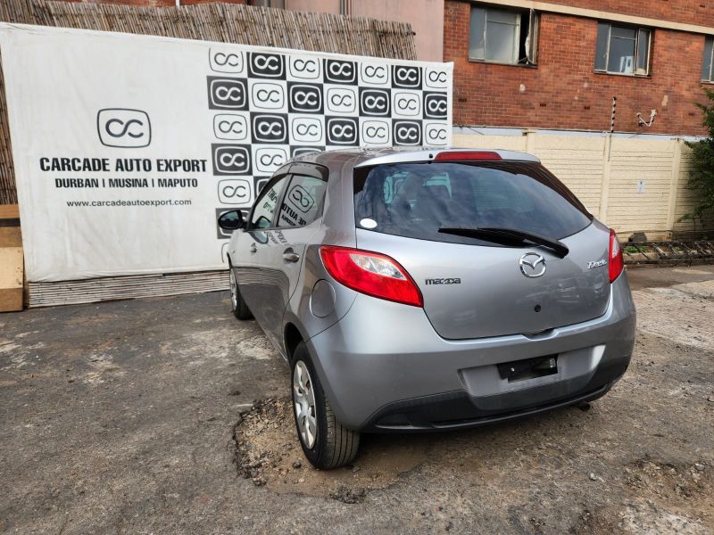 31640  MAZDA DEMIO  2012  