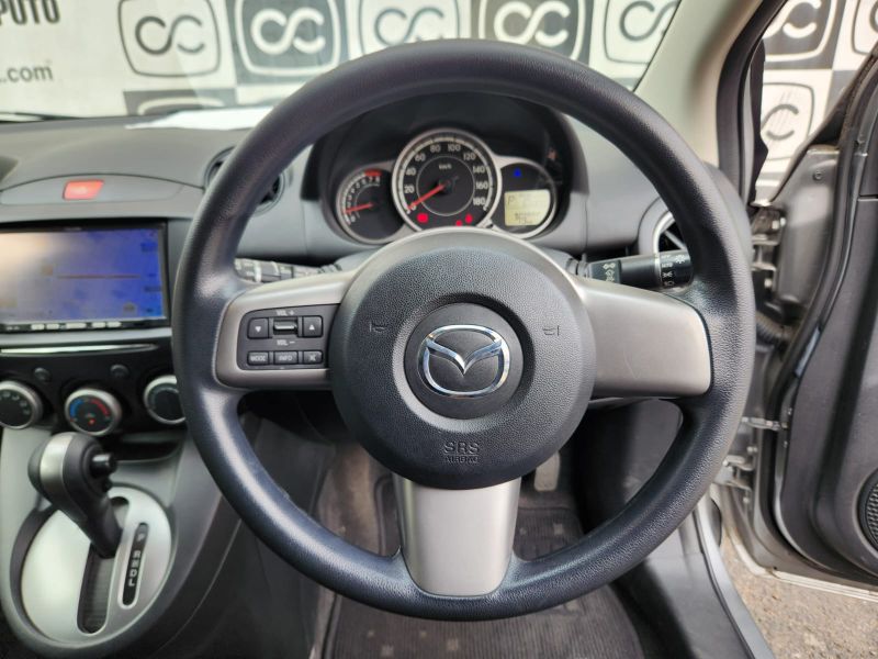  31640  MAZDA DEMIO  2012  