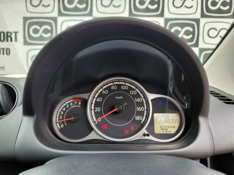  31640  MAZDA DEMIO  2012  