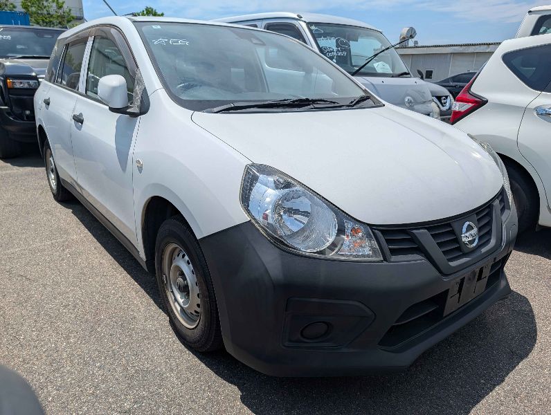  31648  NISSAN AD  2018  