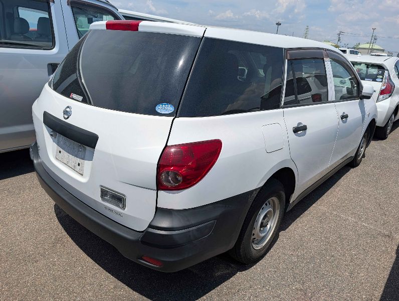  31648  NISSAN AD  2018  