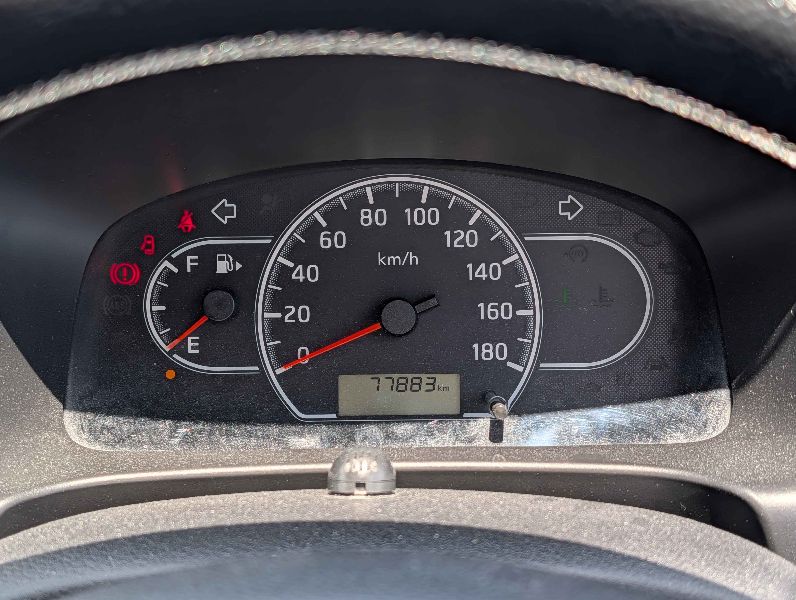  31648  NISSAN AD  2018  