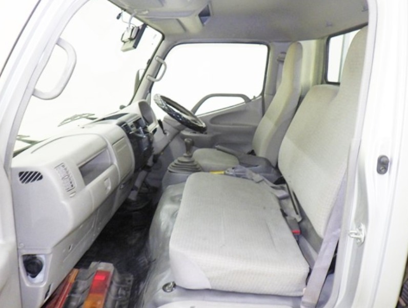 31659  TOYOTA DYNA  2003  