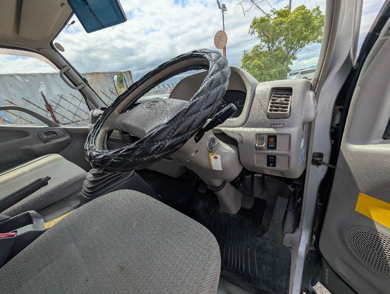 31659  TOYOTA DYNA  2003  