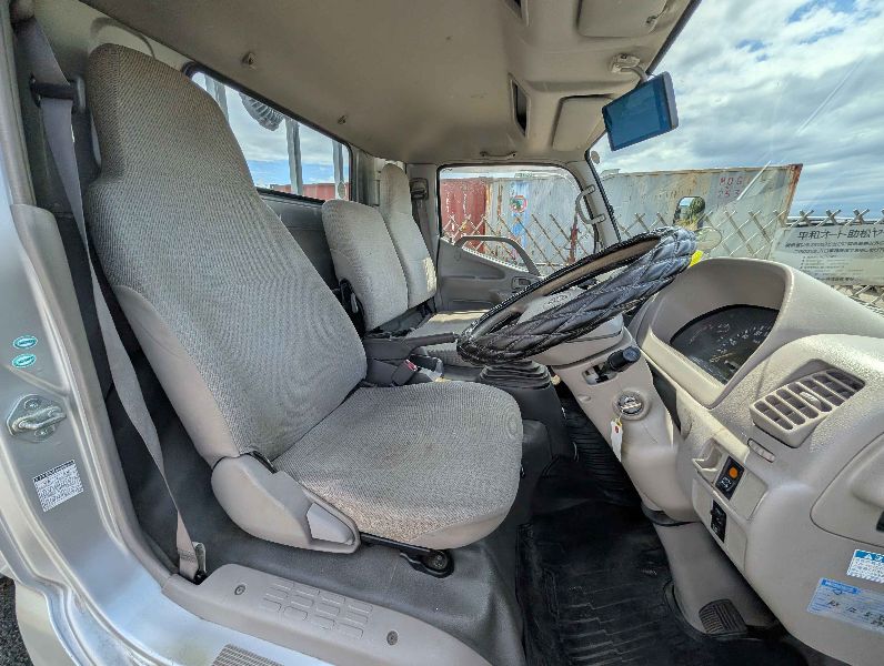 31659  TOYOTA DYNA  2003  