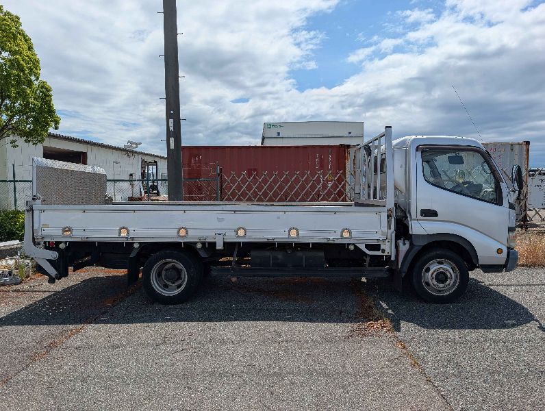  31659  TOYOTA DYNA  2003  