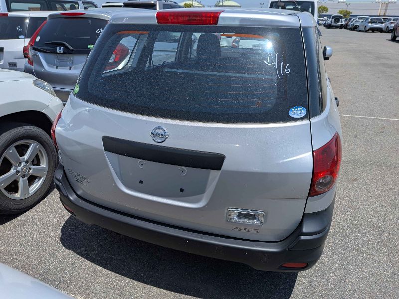  31660  NISSAN AD  2017  