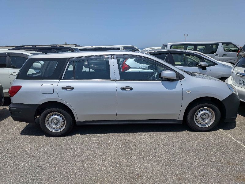  31660  NISSAN AD  2017  