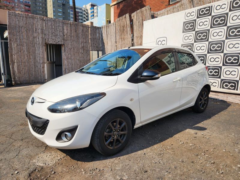 31666  MAZDA DEMIO  2013  