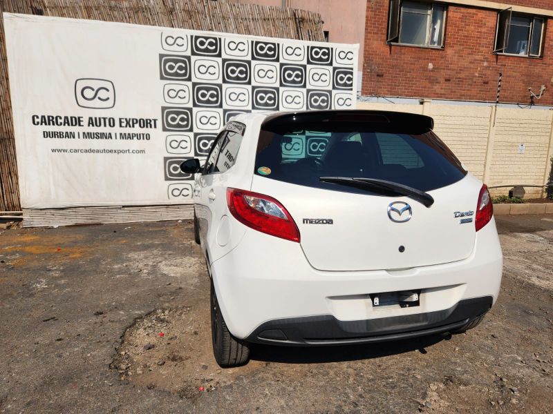  31666  MAZDA DEMIO  2013  