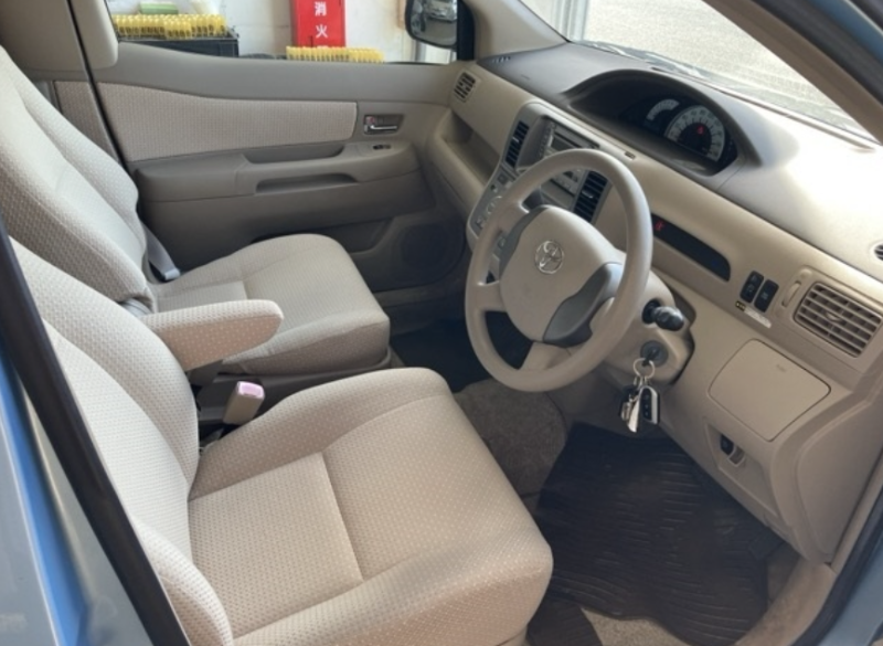  31678  TOYOTA RAUM  2007  