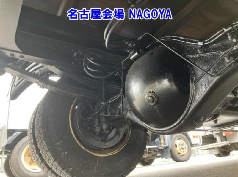  31689  HINO RANGER  2000  
