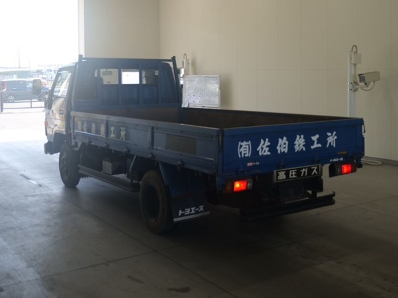  31693  TOYOTA TOYOACE  1989  