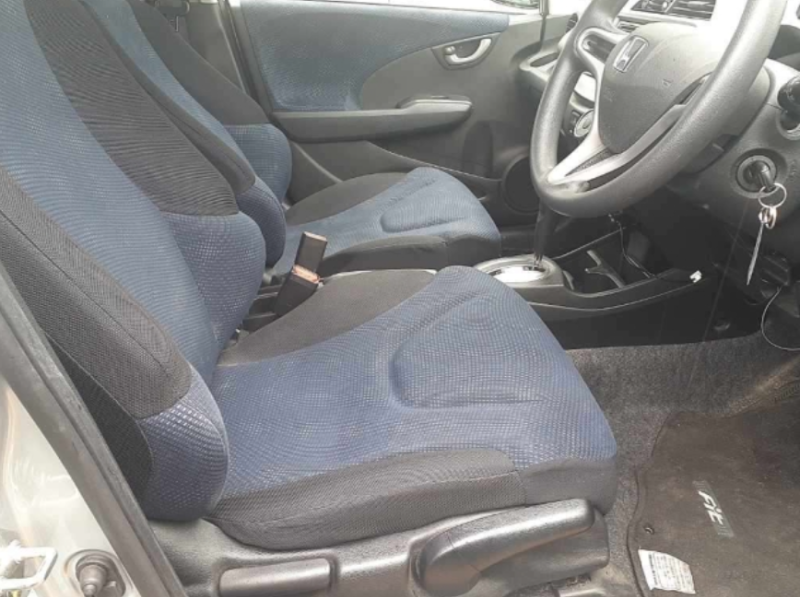  31696  HONDA FIT  2011  