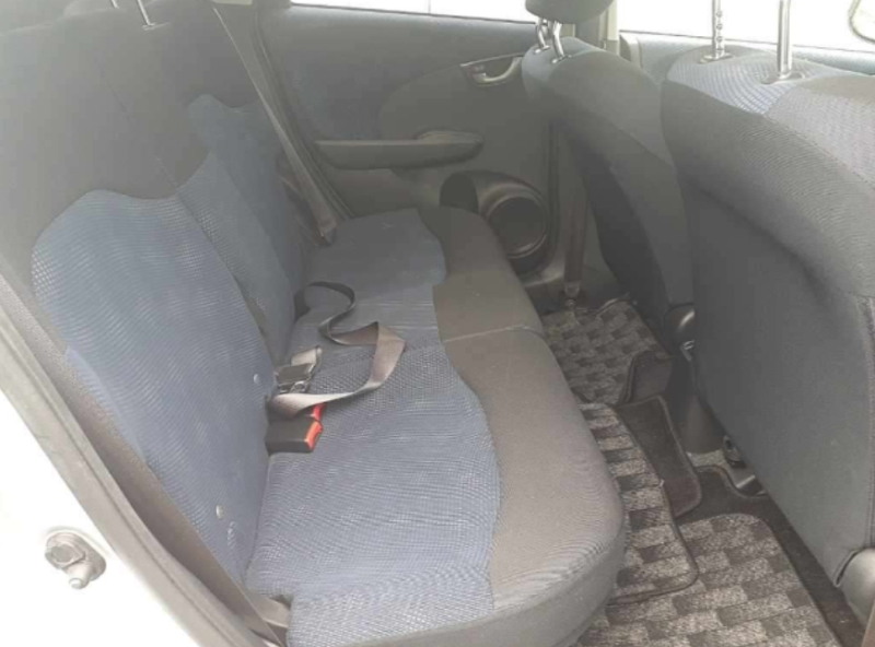  31696  HONDA FIT  2011  