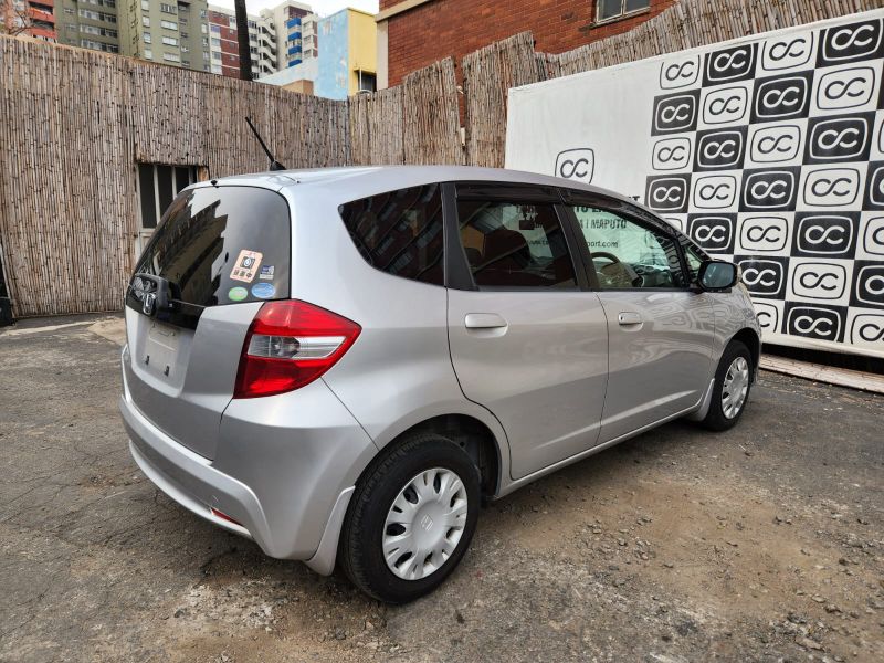  31696  HONDA FIT  2011  