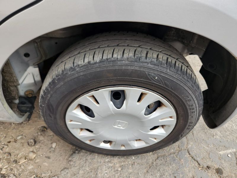  31696  HONDA FIT  2011  
