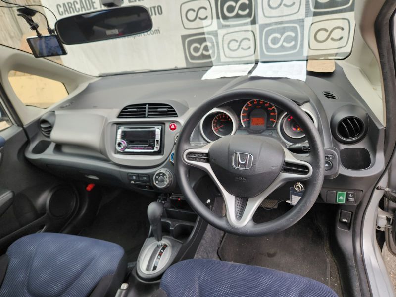  31696  HONDA FIT  2011  