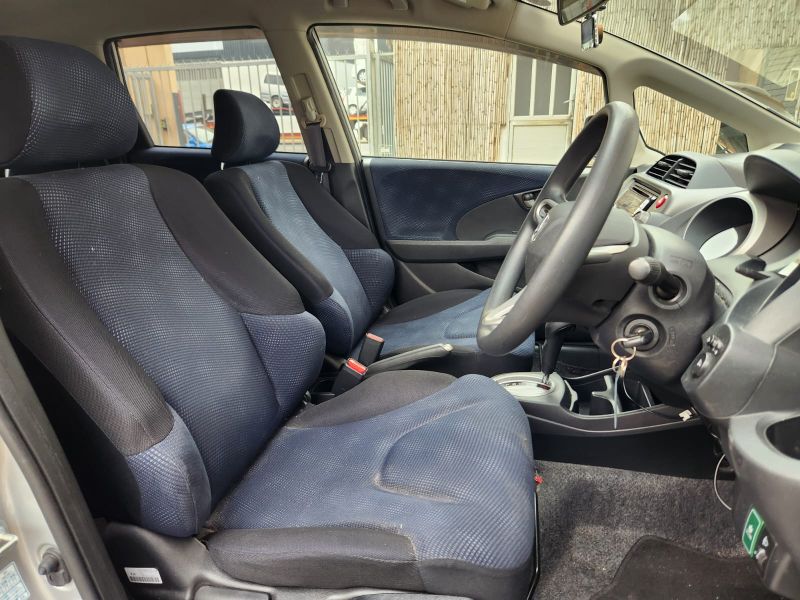  31696  HONDA FIT  2011  