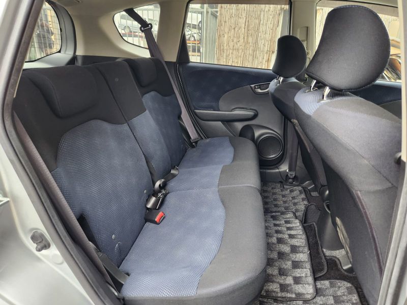  31696  HONDA FIT  2011  