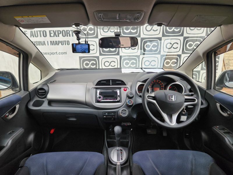  31696  HONDA FIT  2011  