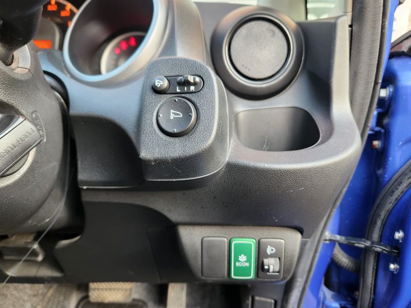 31730  HONDA FIT  2011  