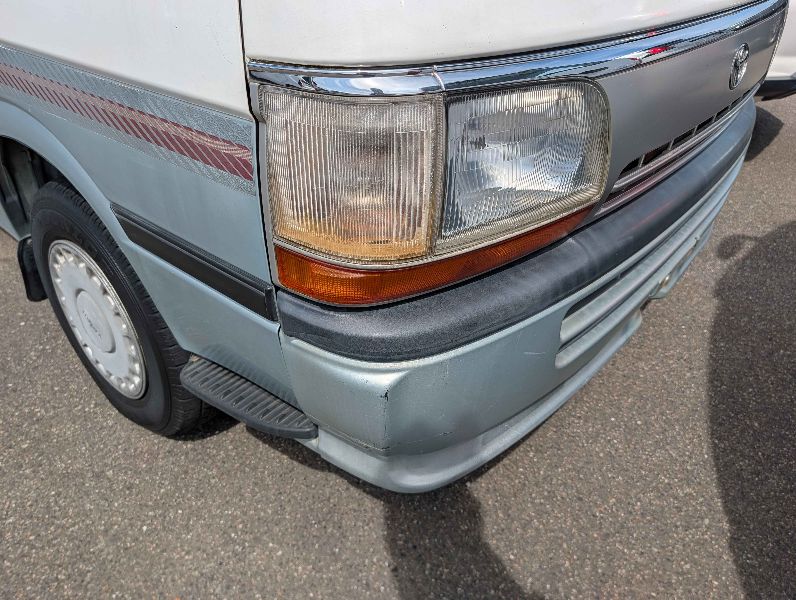  31739  TOYOTA HIACE  1995  