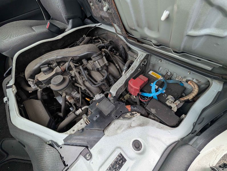  31759  TOYOTA HIACE  2018  