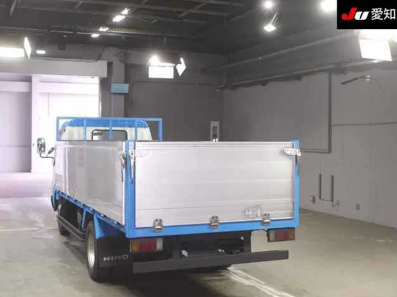  31773  HINO DUTRO  2003  
