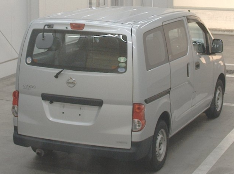  31813  NISSAN VANETTE  2017  