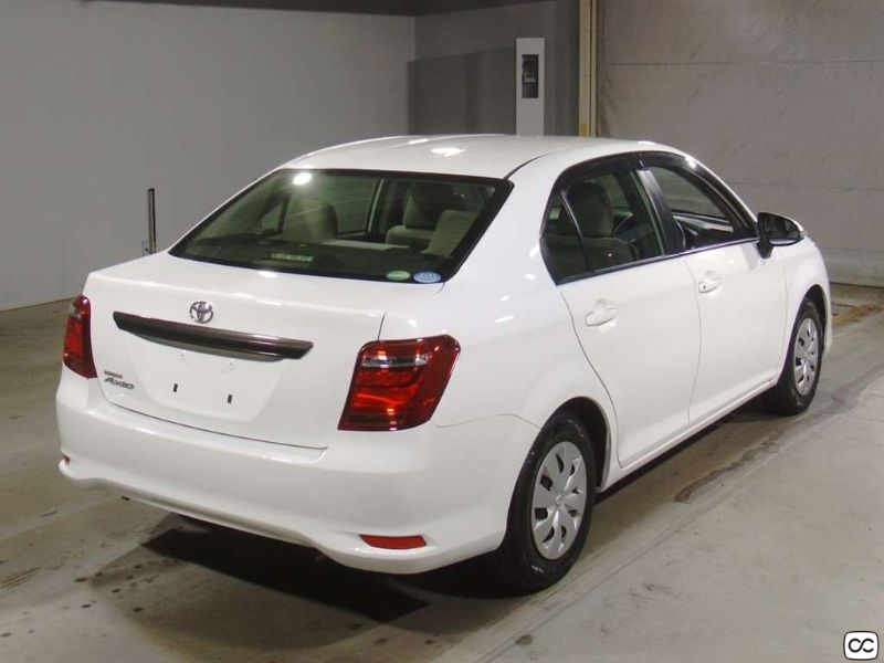  31816  TOYOTA COROLLA AXIO  2017  