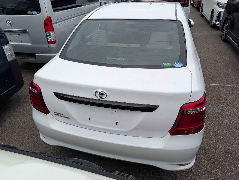  31816  TOYOTA COROLLA AXIO  2017  
