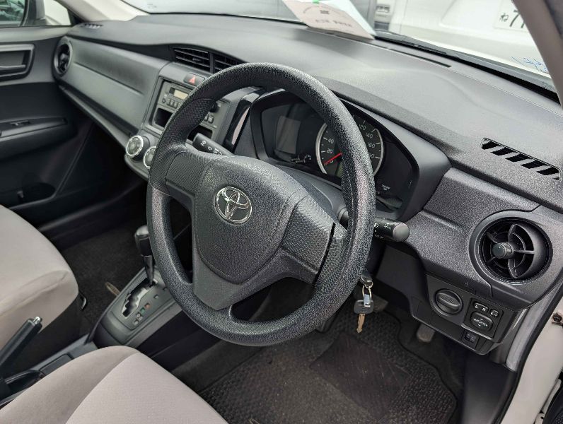  31816  TOYOTA COROLLA AXIO  2017  