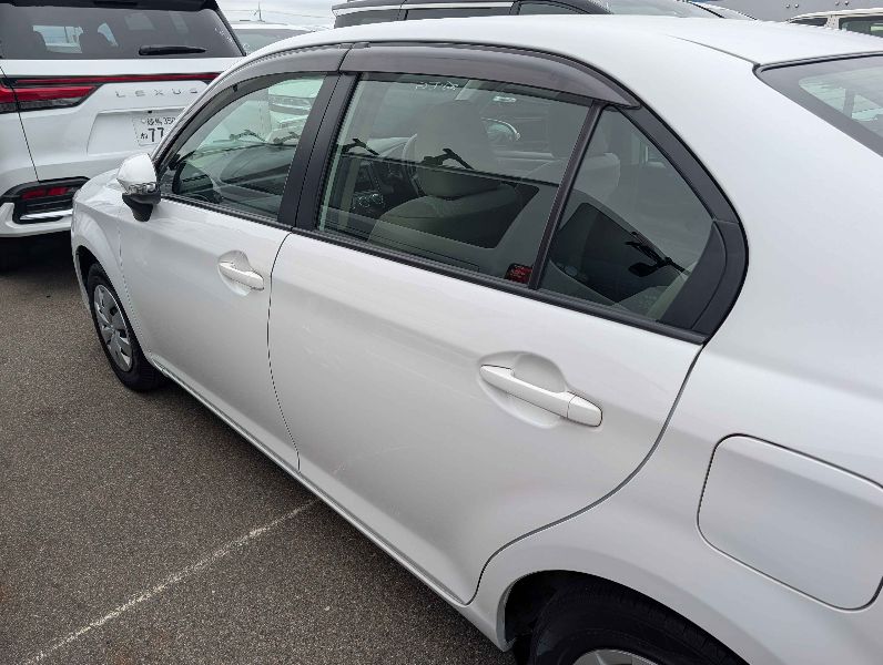  31816  TOYOTA COROLLA AXIO  2017  