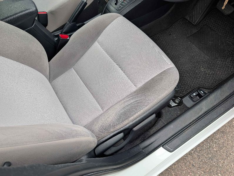  31816  TOYOTA COROLLA AXIO  2017  